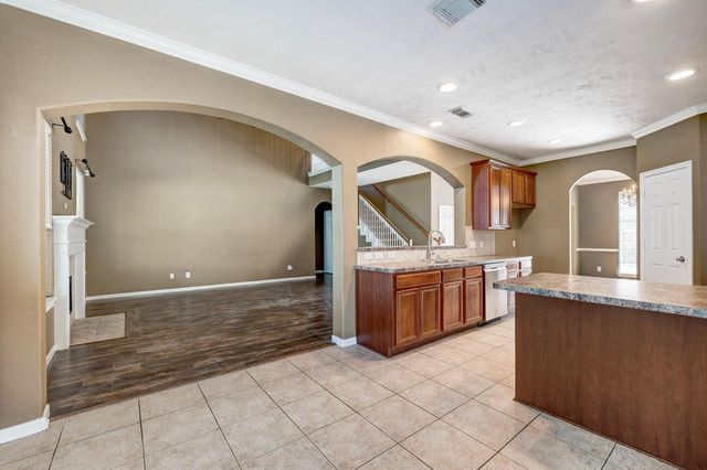 21819 Hannover Village Drive, Spring, TX 77388