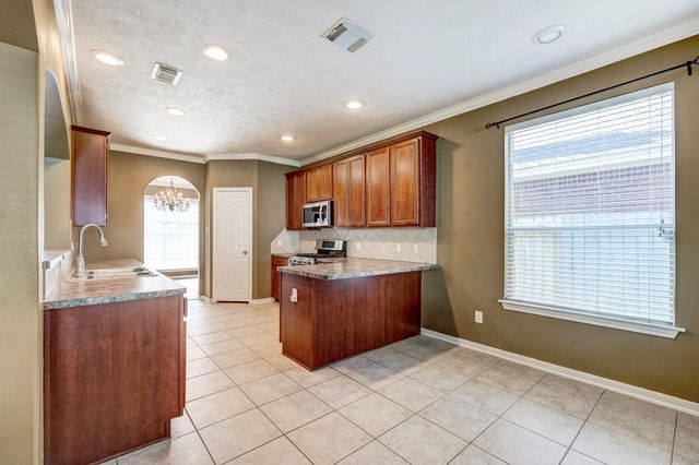 21819 Hannover Village Drive, Spring, TX 77388