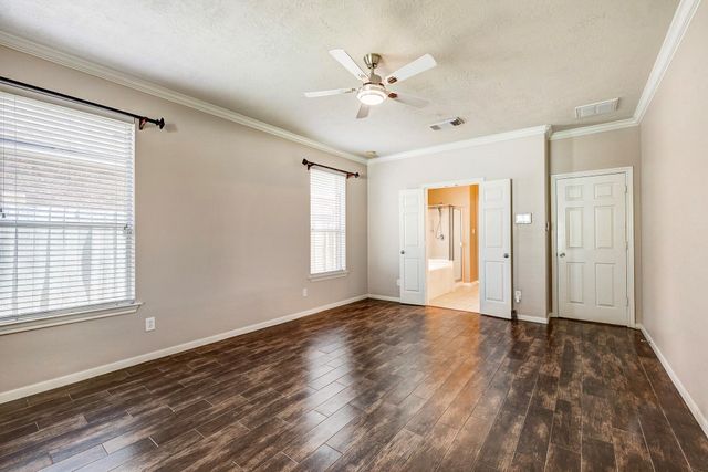 21819 Hannover Village Drive, Spring, TX 77388