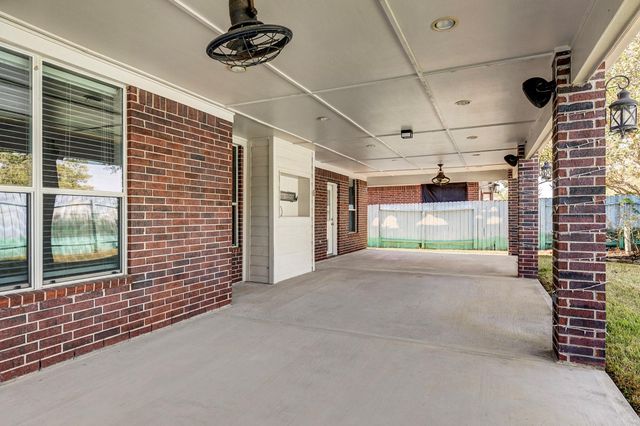 21819 Hannover Village Drive, Spring, TX 77388
