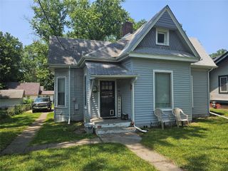 3806 12th Street, Des Moines, IA 50313