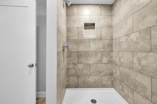 197 Vesper Street, Fairfield, CT 06825