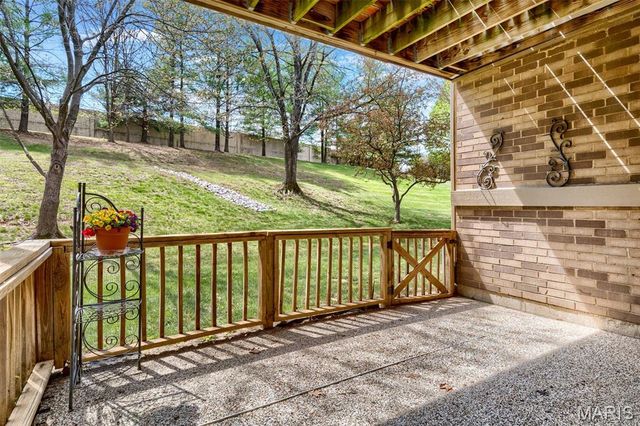 2315 Seven Pines Drive 1, St Louis, MO 63146