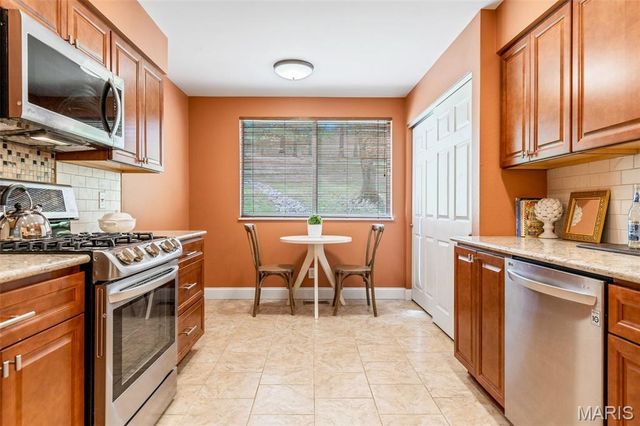 2315 Seven Pines Drive 1, St Louis, MO 63146
