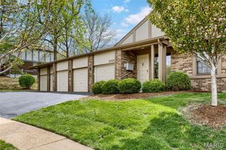 2315 Seven Pines Drive 1, St Louis, MO 63146