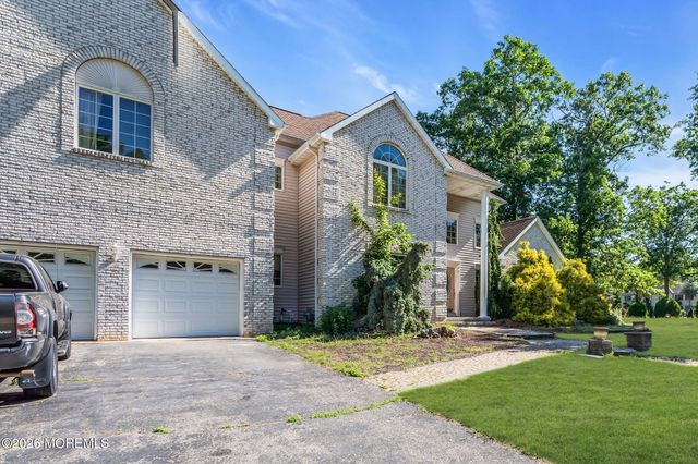 203 Superior Court, Toms River, NJ 08755