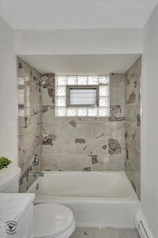 6317 W 64th Place 2S, Chicago, IL 60638