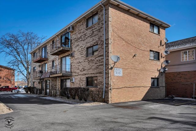 6317 W 64th Place 2S, Chicago, IL 60638