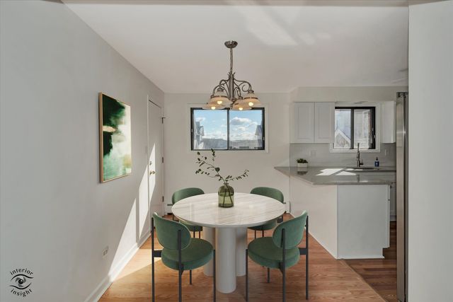 6317 W 64th Place 2S, Chicago, IL 60638