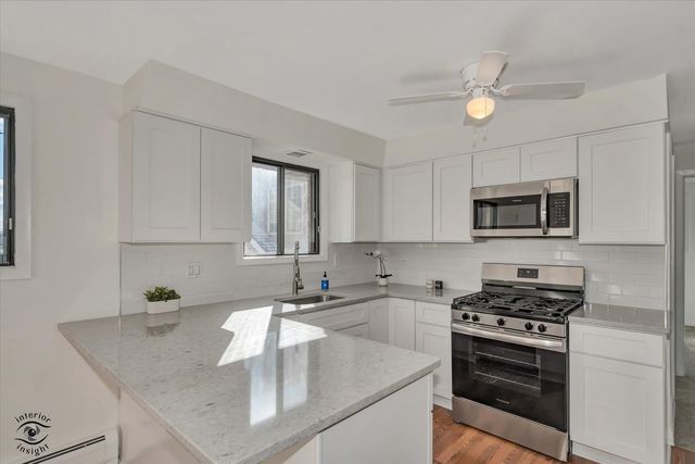 6317 W 64th Place 2S, Chicago, IL 60638