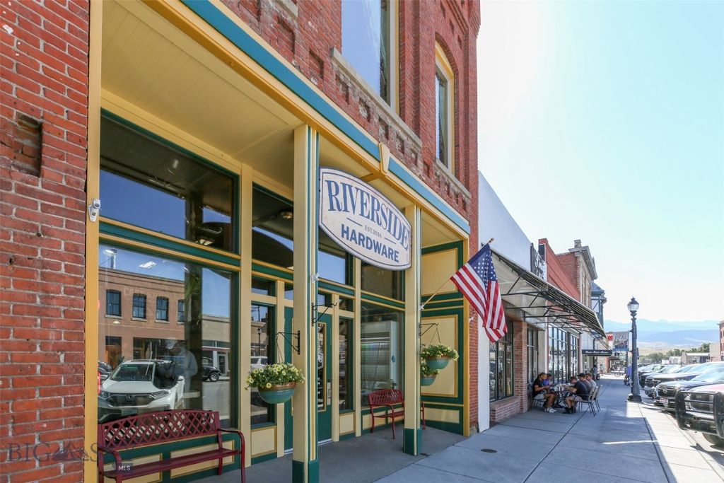 107 S Main Street, Livingston, MT 59047 photo 2
