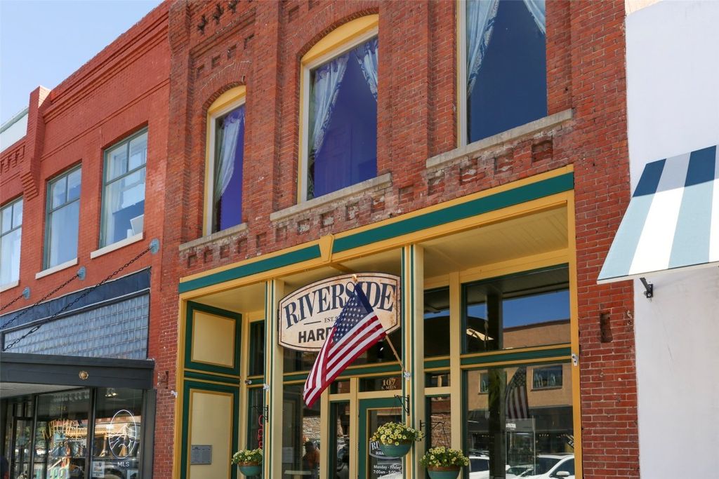 107 S Main Street, Livingston, MT 59047 photo 3