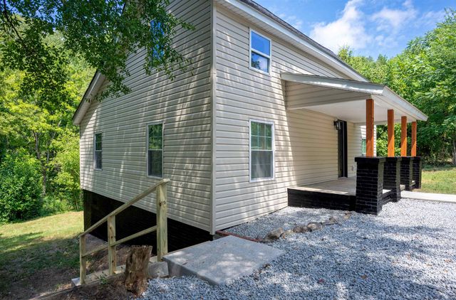70 Clippard ST, Enoree, SC 29335