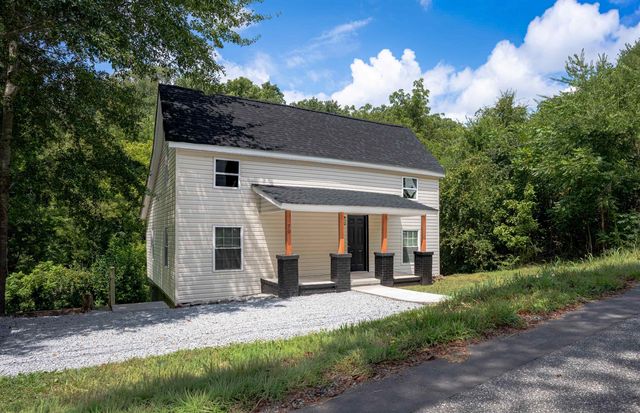 70 Clippard ST, Enoree, SC 29335