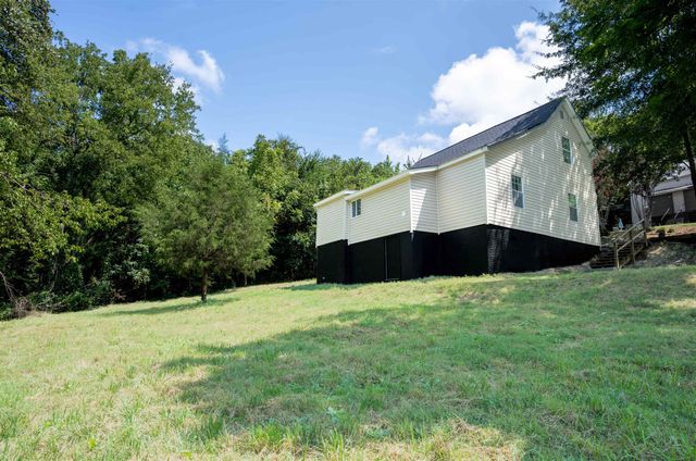 70 Clippard ST, Enoree, SC 29335