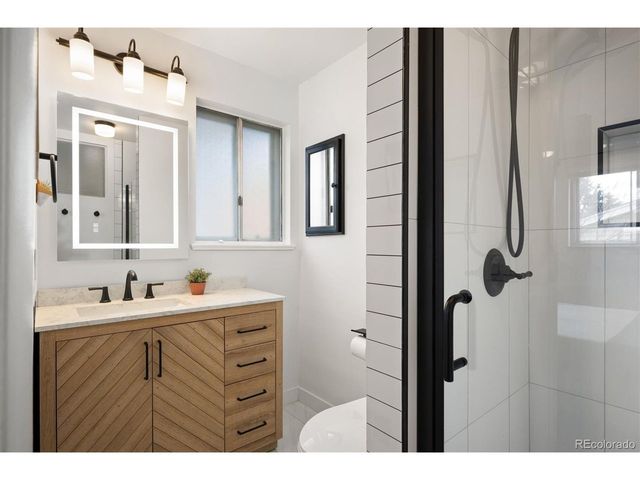 5905 Urban St, Arvada, CO 80004