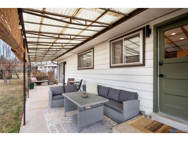 5905 Urban St, Arvada, CO 80004