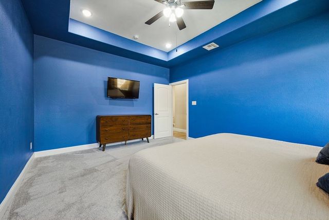 836 Haynie Drive, Runaway Bay, TX 76426