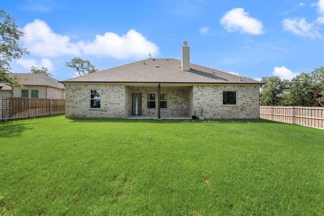 836 Haynie Drive, Runaway Bay, TX 76426