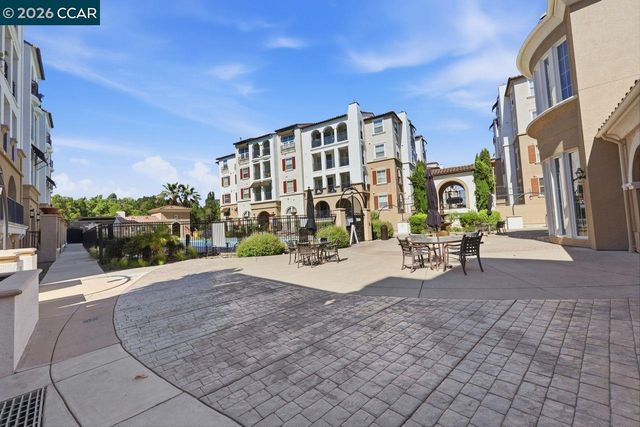 3290 Maguire Way 404, Dublin, CA 94568