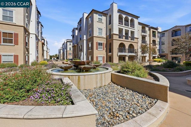 3290 Maguire Way 404, Dublin, CA 94568