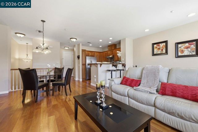 3290 Maguire Way 404, Dublin, CA 94568