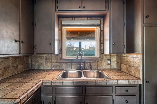 1116 SW 41st Street, Oklahoma City, OK 73109