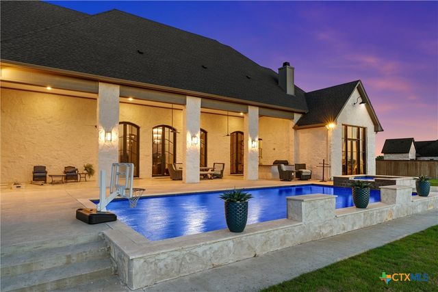117 Iris Street, Lorena, TX 76655