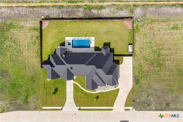 117 Iris Street, Lorena, TX 76655