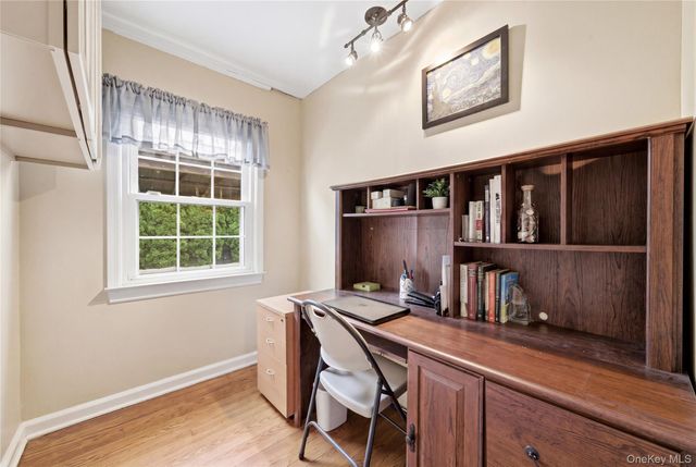 99 Oldfield Avenue, Amityville, NY 11701