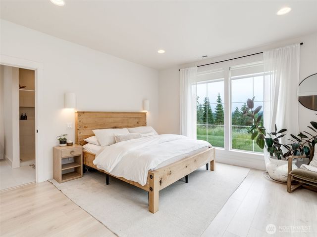 215 Cowlitz Vista Road, Toledo, WA 98591