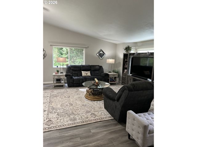 23660 Se FIRWOOD Rd, Sandy, OR 97055