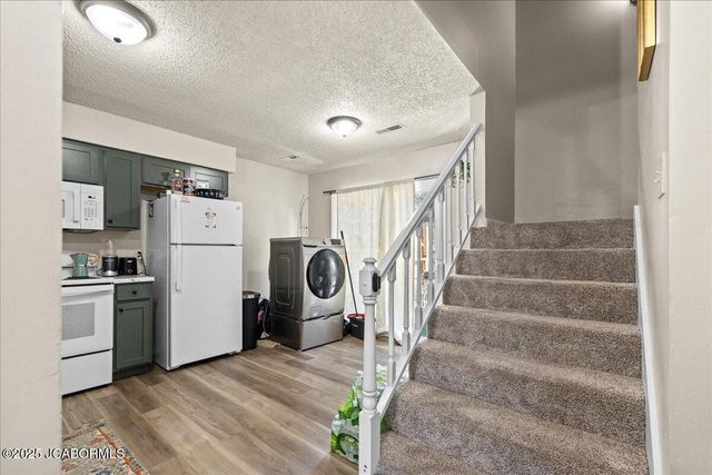 101 VENTURA AVENUE, Jefferson City, MO 65109