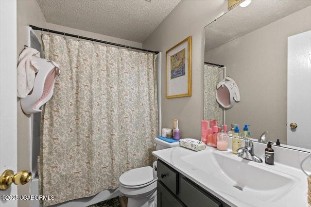 101 VENTURA AVENUE, Jefferson City, MO 65109