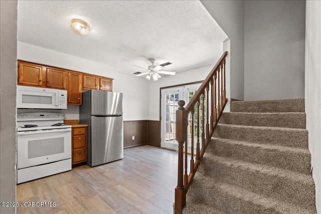 101 VENTURA AVENUE, Jefferson City, MO 65109