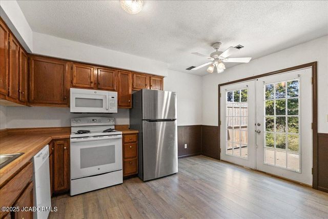 101 VENTURA AVENUE, Jefferson City, MO 65109