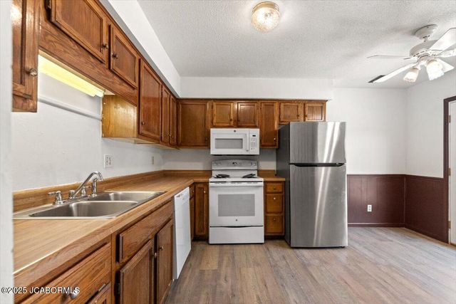 101 VENTURA AVENUE, Jefferson City, MO 65109