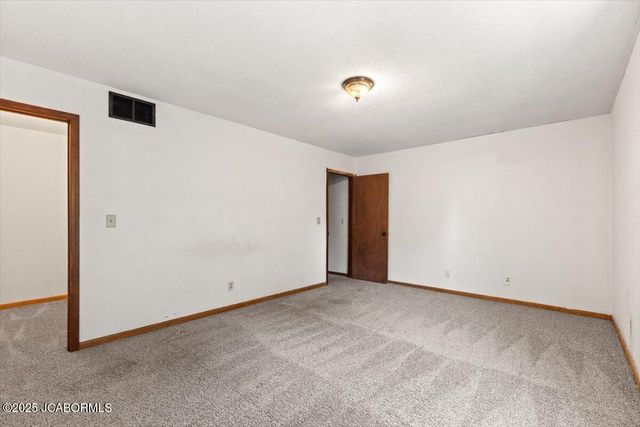 101 VENTURA AVENUE, Jefferson City, MO 65109