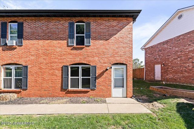 101 VENTURA AVENUE, Jefferson City, MO 65109