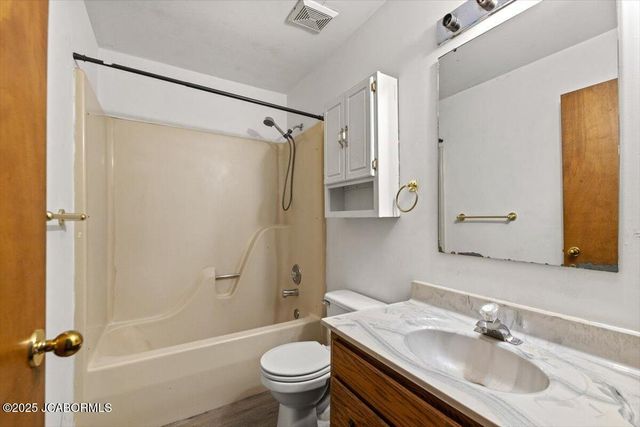 101 VENTURA AVENUE, Jefferson City, MO 65109