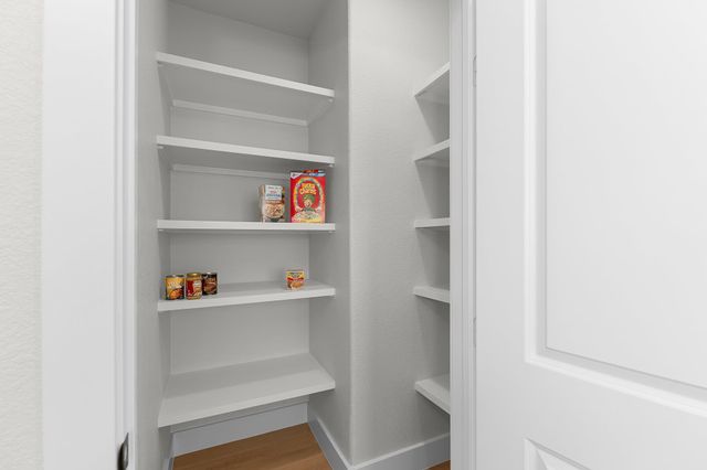 206 Armstrong DR, Georgetown, TX 78633