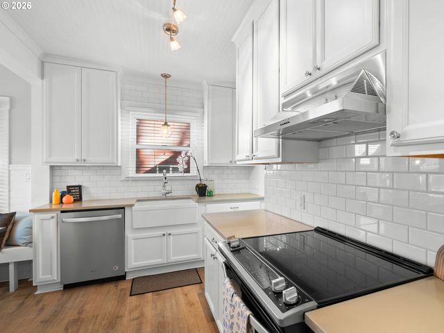 4725 Ne 100TH Ave, Portland, OR 97220