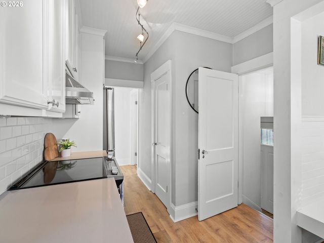 4725 Ne 100TH Ave, Portland, OR 97220