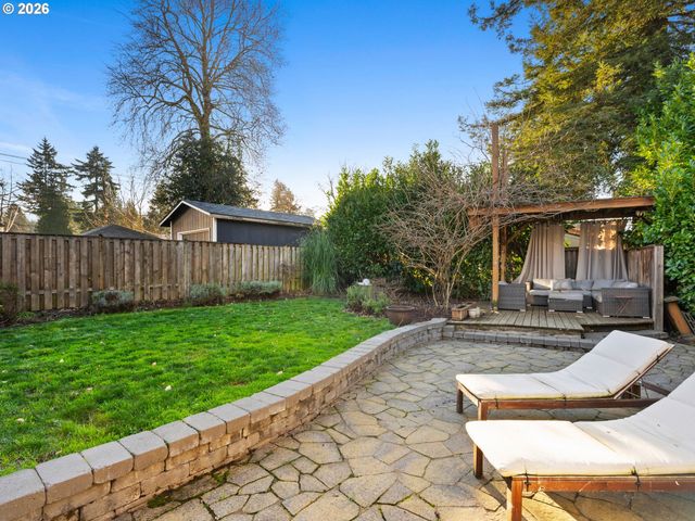 4725 Ne 100TH Ave, Portland, OR 97220