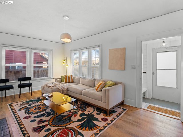 4725 Ne 100TH Ave, Portland, OR 97220