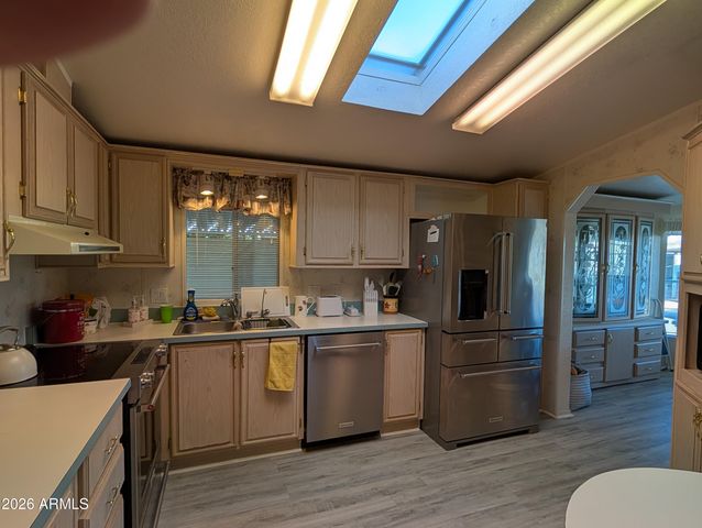 450 W SUNWEST Drive 108, Casa Grande, AZ 85122