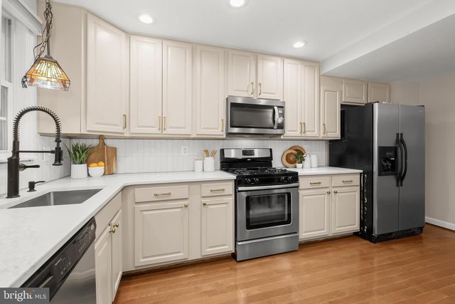 617 S GLOVER ST, Baltimore, MD 21224