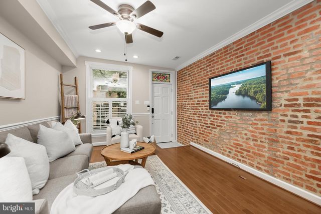 617 S GLOVER ST, Baltimore, MD 21224