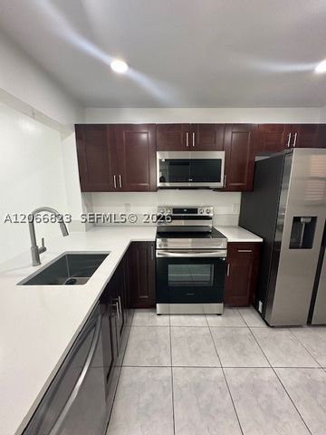 861 NE 207th Ln 201-14, Miami, FL 33179