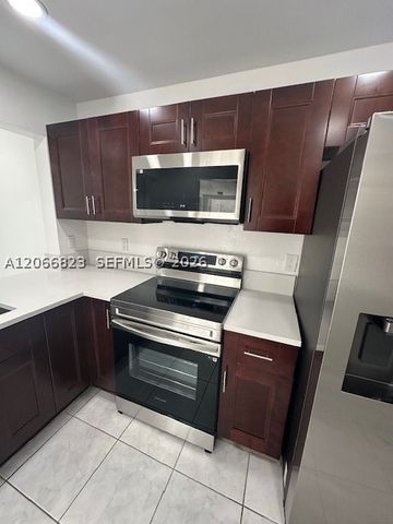 861 NE 207th Ln 201-14, Miami, FL 33179